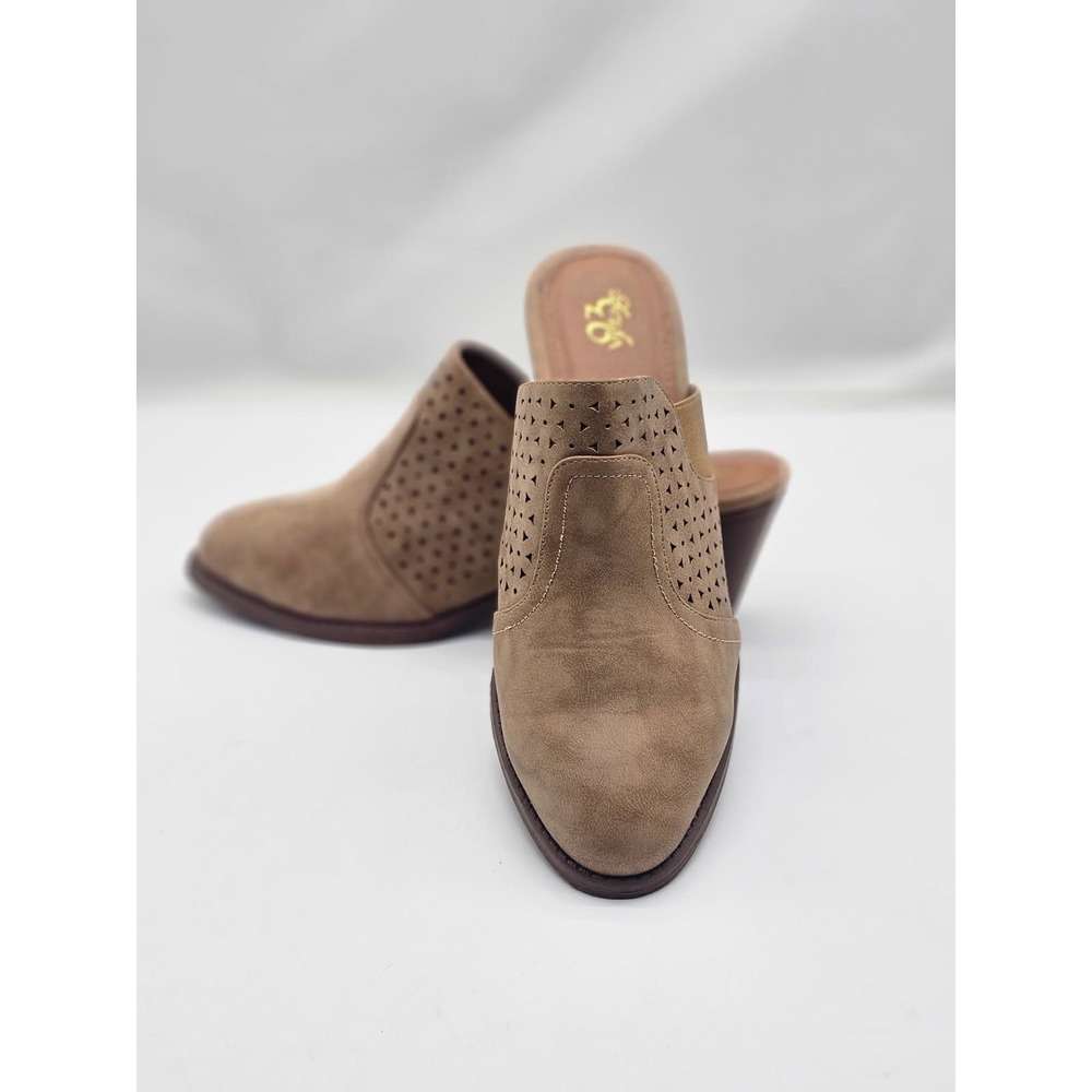 93 Vintage Mules Women's 11 Tan Laser Cut Block Heel Slip On Shoes